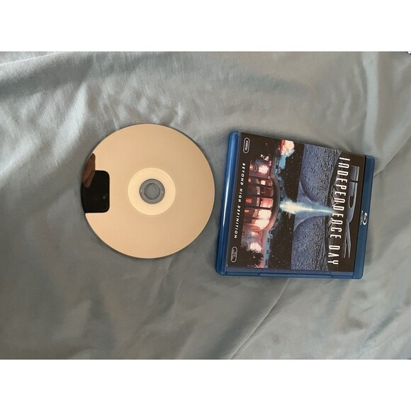 Lot of 7 Action Movies On Blu-ray/ DVD (The Departed, Lethal Weapon 4, & More!) - Picture 8 of 16